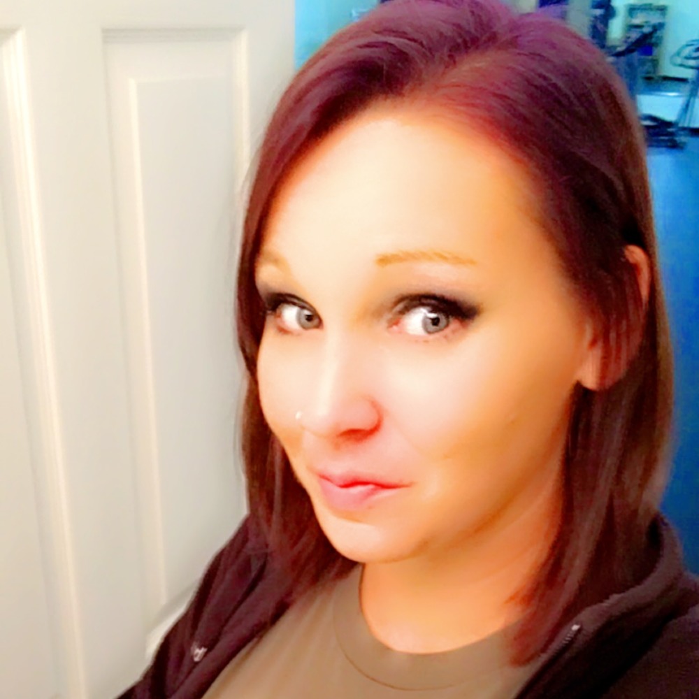 Meet your Posher, Jade